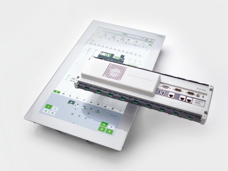 射出成形機向け制御システム『KePlast i8000』 